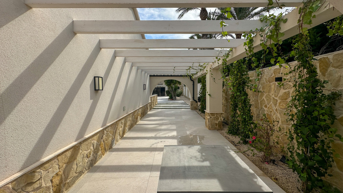 Huis te koop in Villamartin | 3 slaapkamers H5527216