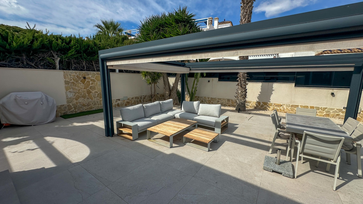 Huis te koop in Villamartin | 3 slaapkamers H5527216
