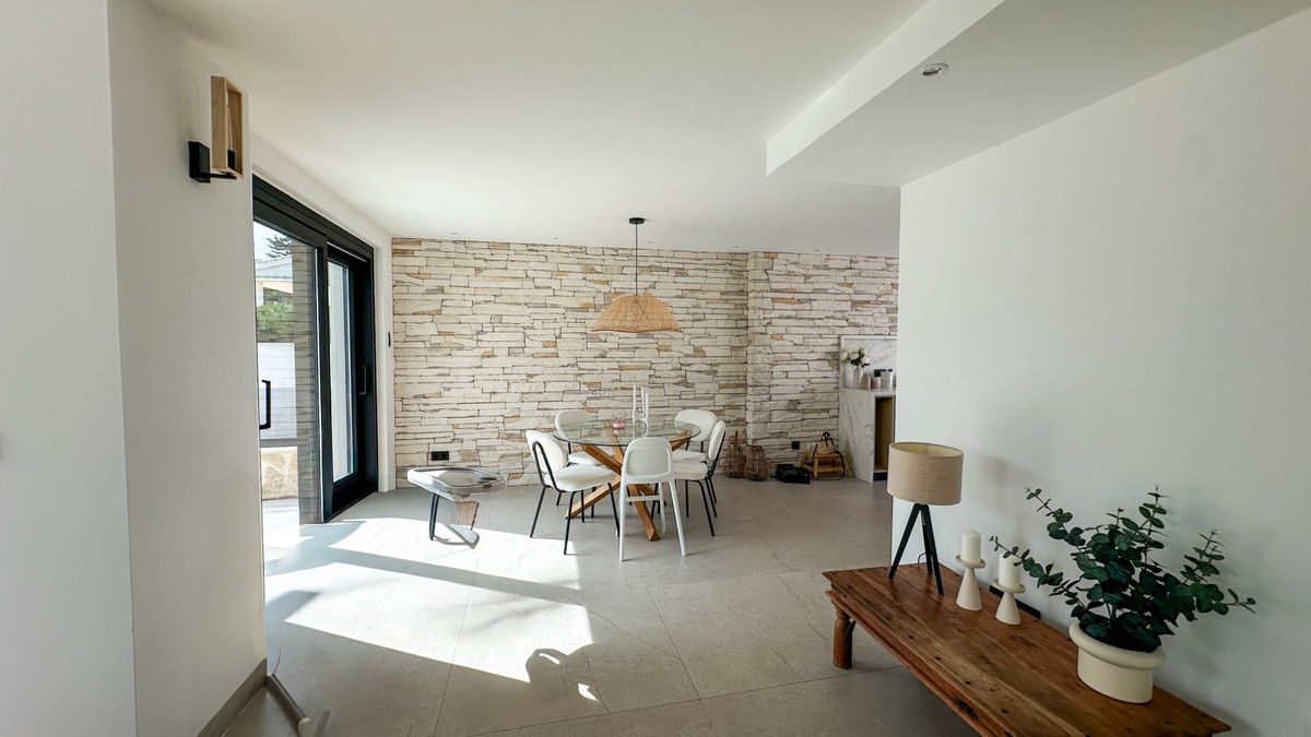 Huis te koop in Villamartin | 3 slaapkamers H5527216