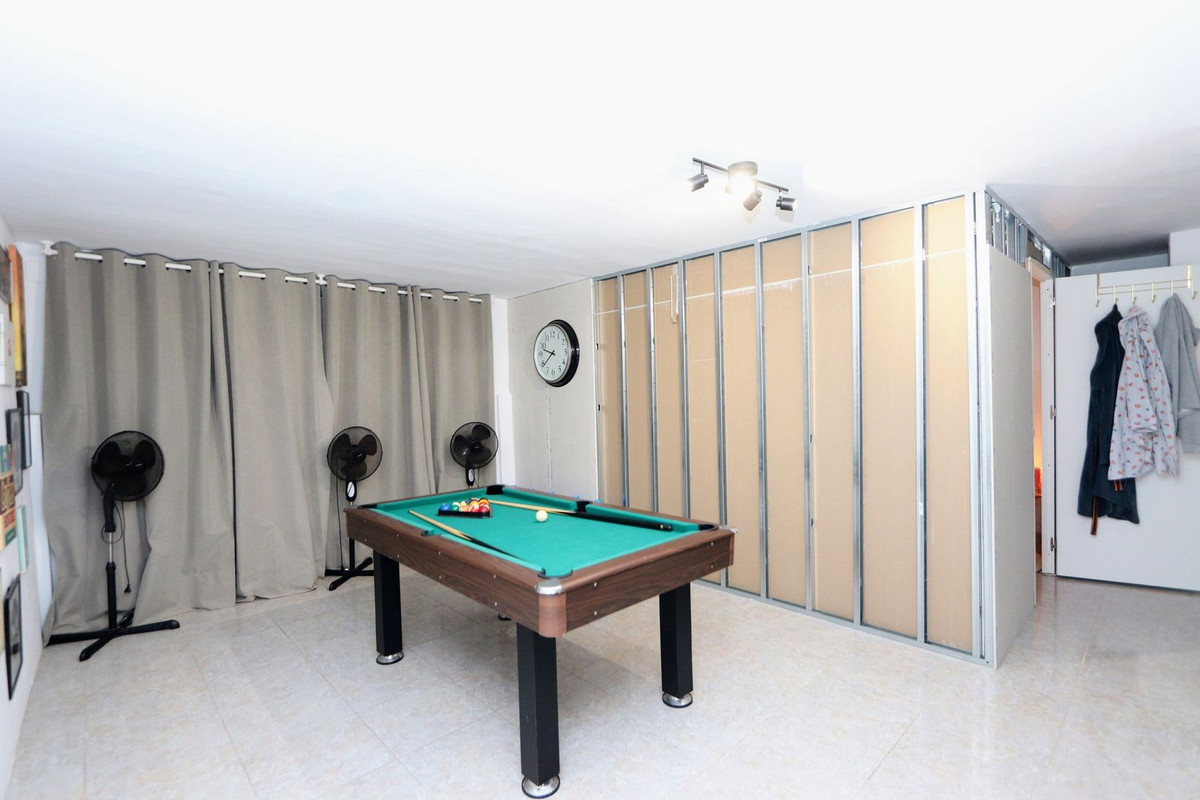 Huis te koop in Villamartin | 4 slaapkamers H5527726
