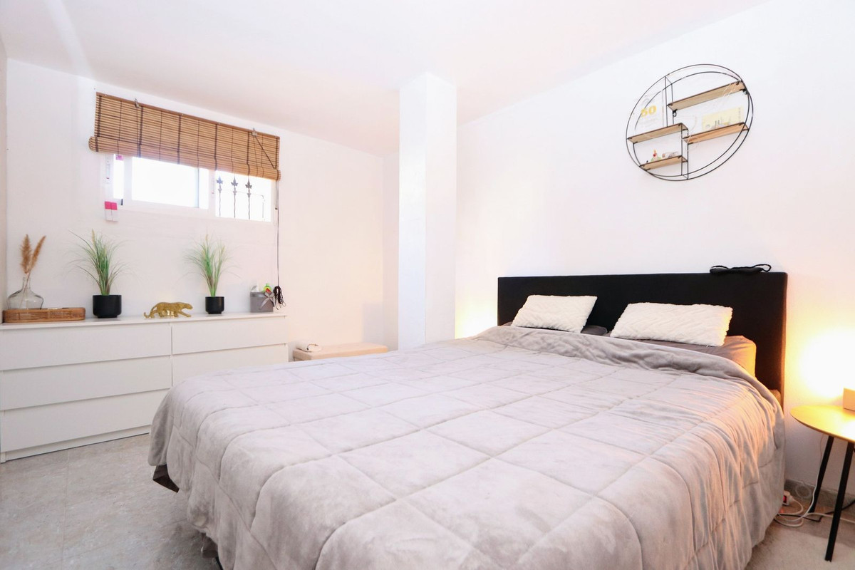 Huis te koop in Villamartin | 4 slaapkamers H5527726