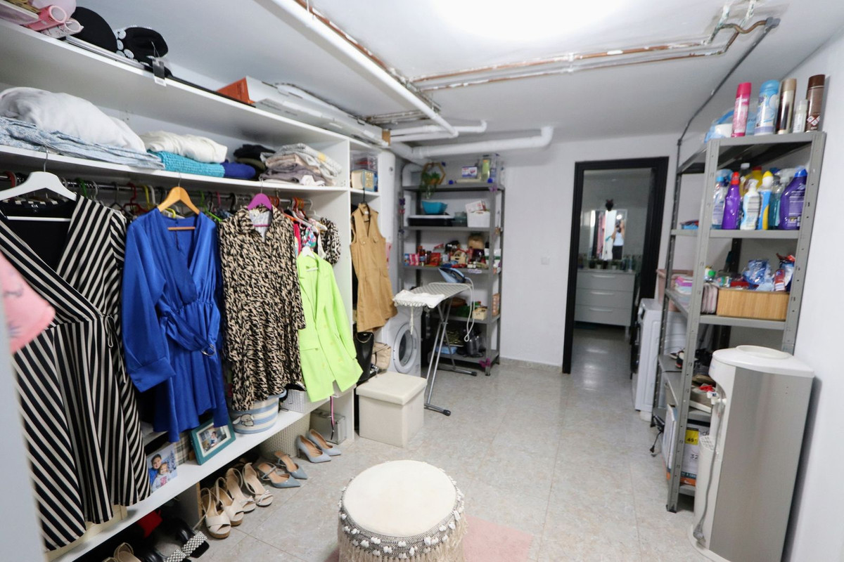 Huis te koop in Villamartin | 4 slaapkamers H5527726