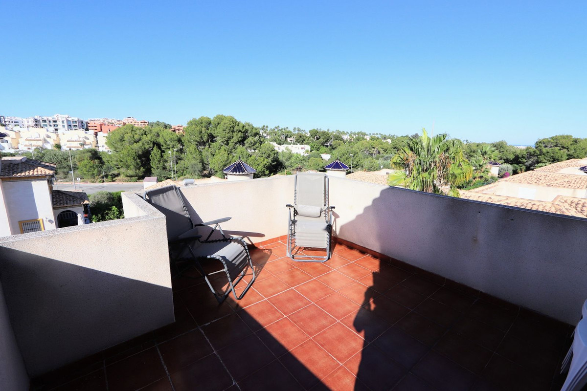 Huis te koop in Villamartin | 4 slaapkamers H5527726