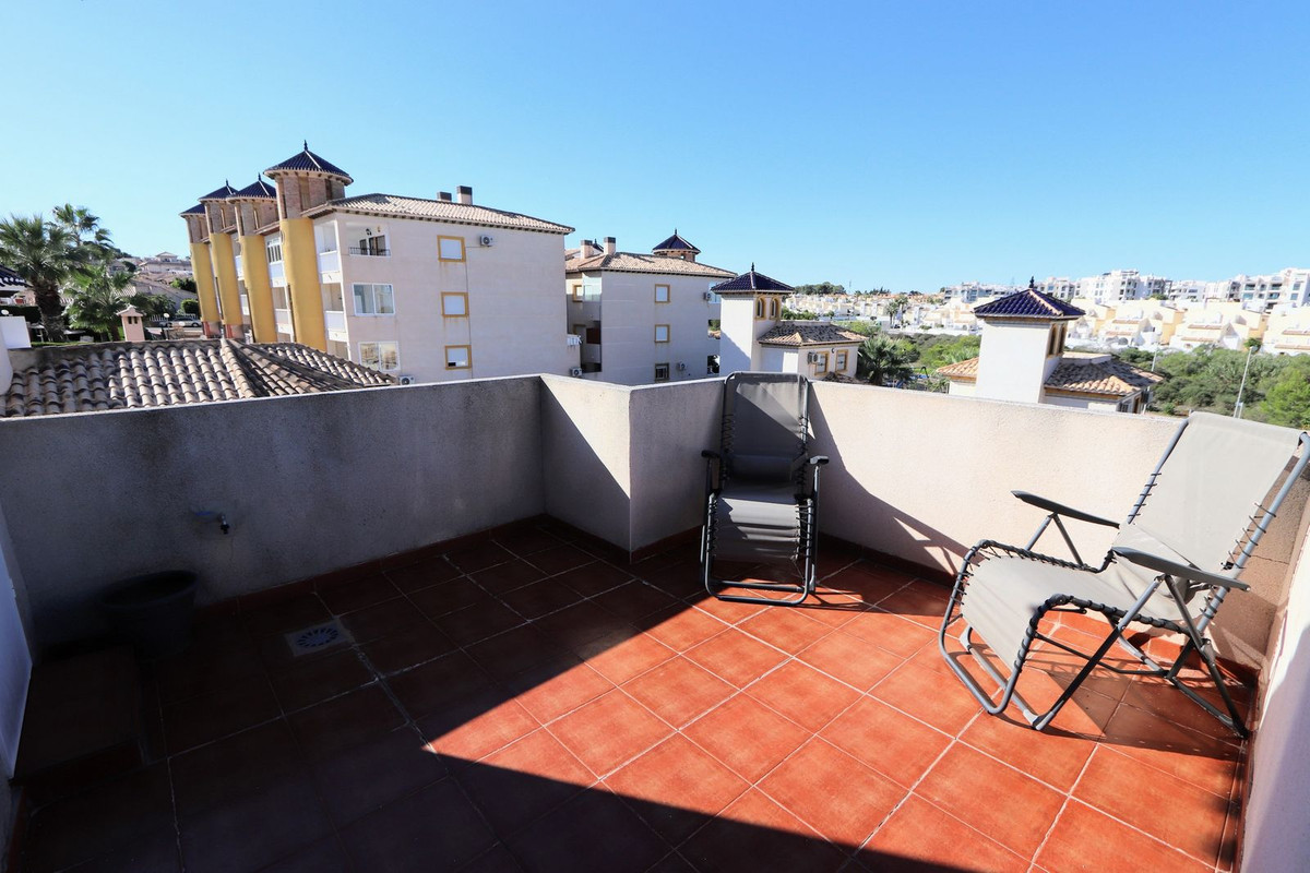 Huis te koop in Villamartin | 4 slaapkamers H5527726