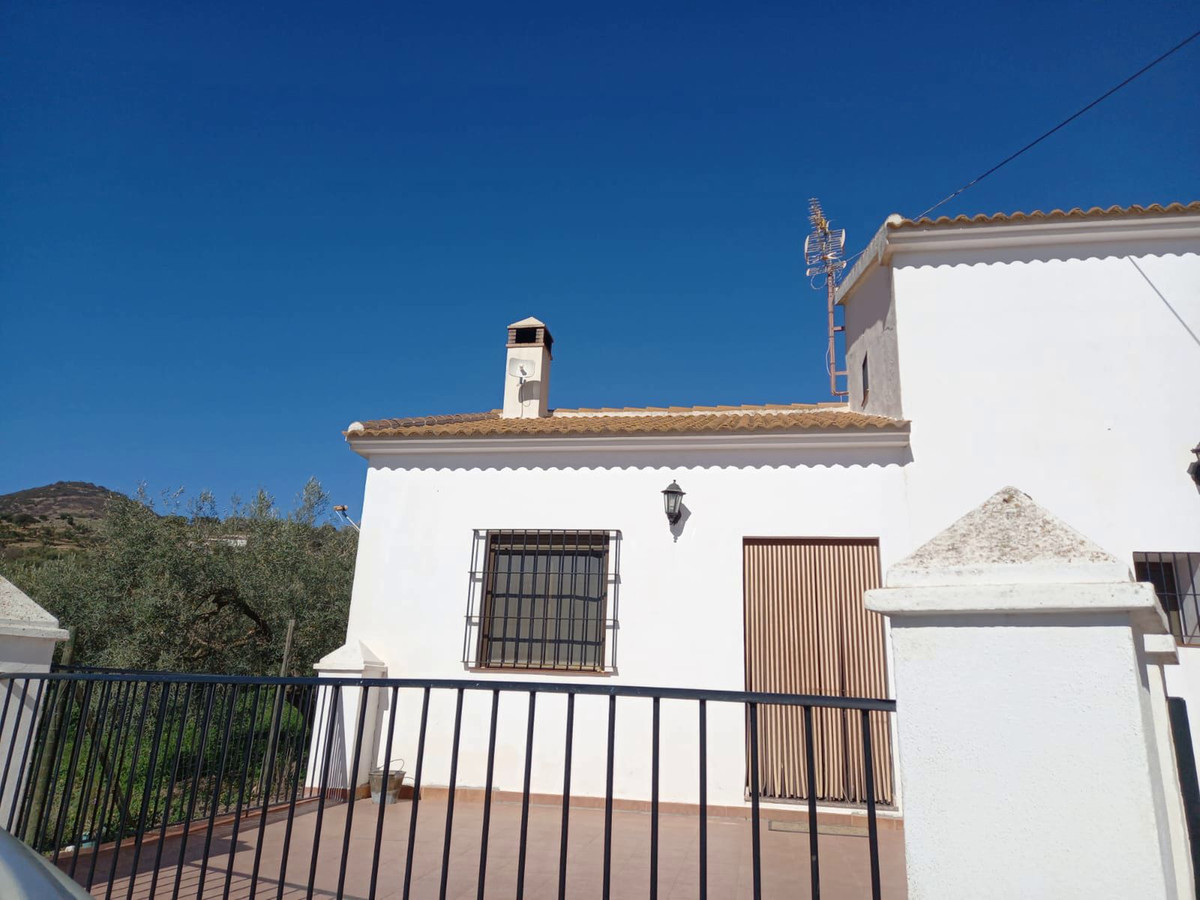 Finca - Cortijo in Villanueva De La Concepcion-3