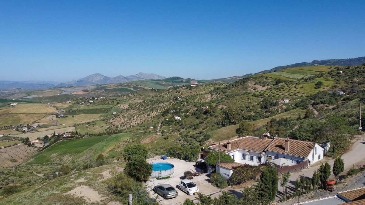 Huis te koop in Villanueva De La Concepcion | 6 slaapkamers H5043523