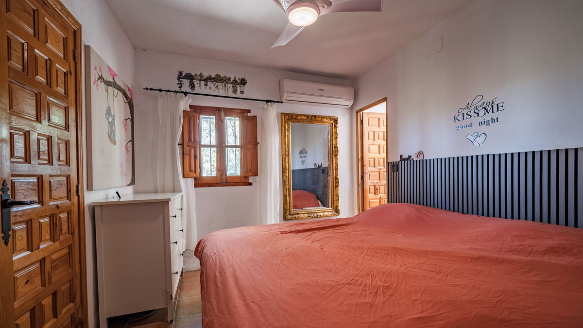 Huis te koop in Villanueva De La Concepcion | 6 slaapkamers H5043523