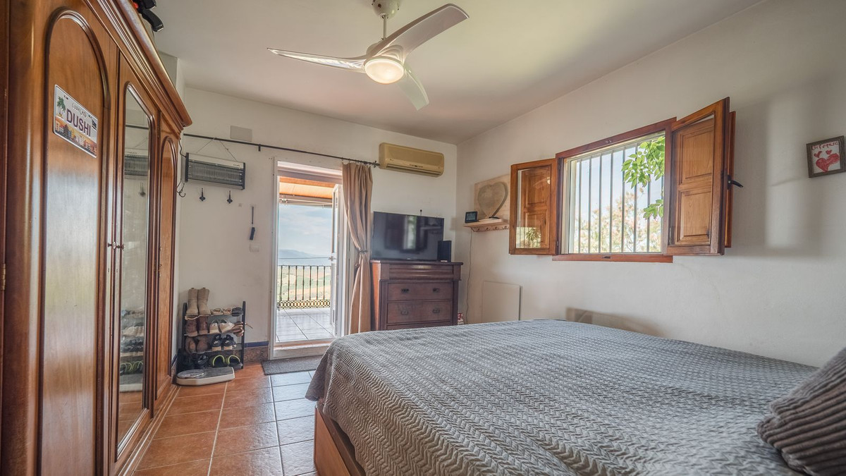 Huis te koop in Villanueva De La Concepcion | 6 slaapkamers H5043523