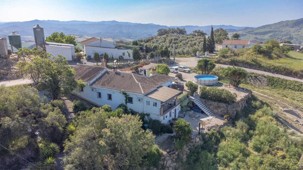 Huis te koop in Villanueva De La Concepcion | 6 slaapkamers H5043523