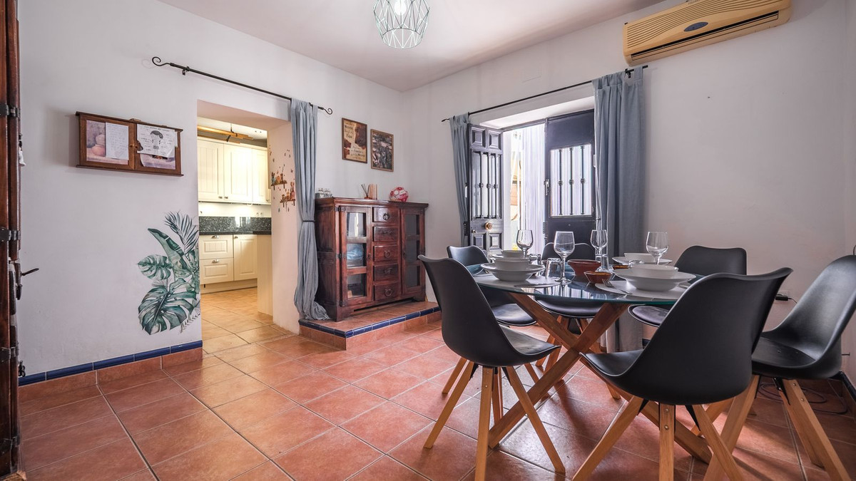 Huis te koop in Villanueva De La Concepcion | 6 slaapkamers H5043523