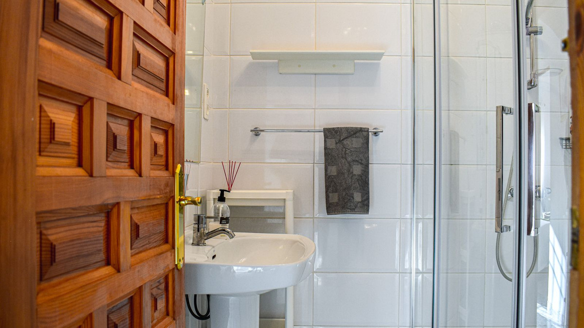 Huis te koop in Villanueva De La Concepcion | 5 slaapkamers H5109421