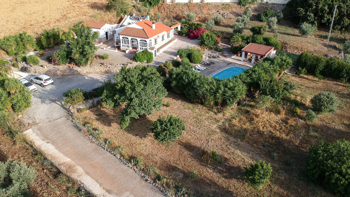 Huis te koop in Villanueva De La Concepcion | 5 slaapkamers H5109421