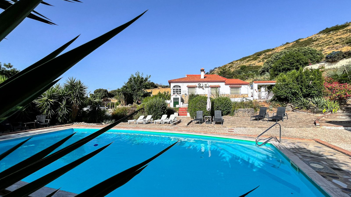 Huis te koop in Villanueva De La Concepcion | 5 slaapkamers H5109421