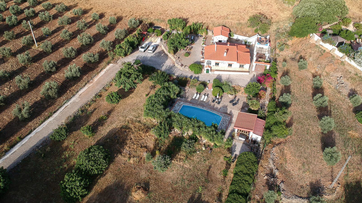 Huis te koop in Villanueva De La Concepcion | 5 slaapkamers H5109421