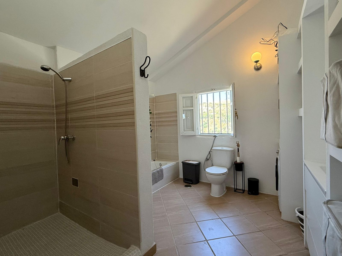 Huis te koop in Villanueva De La Concepcion | 5 slaapkamers H5130973