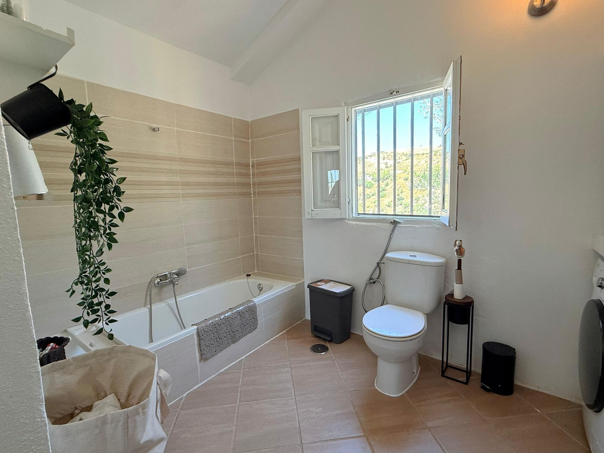 Huis te koop in Villanueva De La Concepcion | 5 slaapkamers H5130973