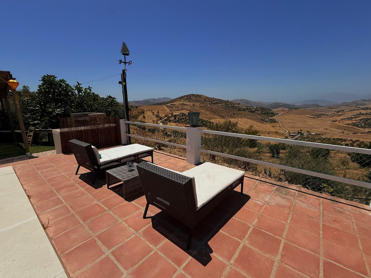 Huis te koop in Villanueva De La Concepcion | 5 slaapkamers H5130973
