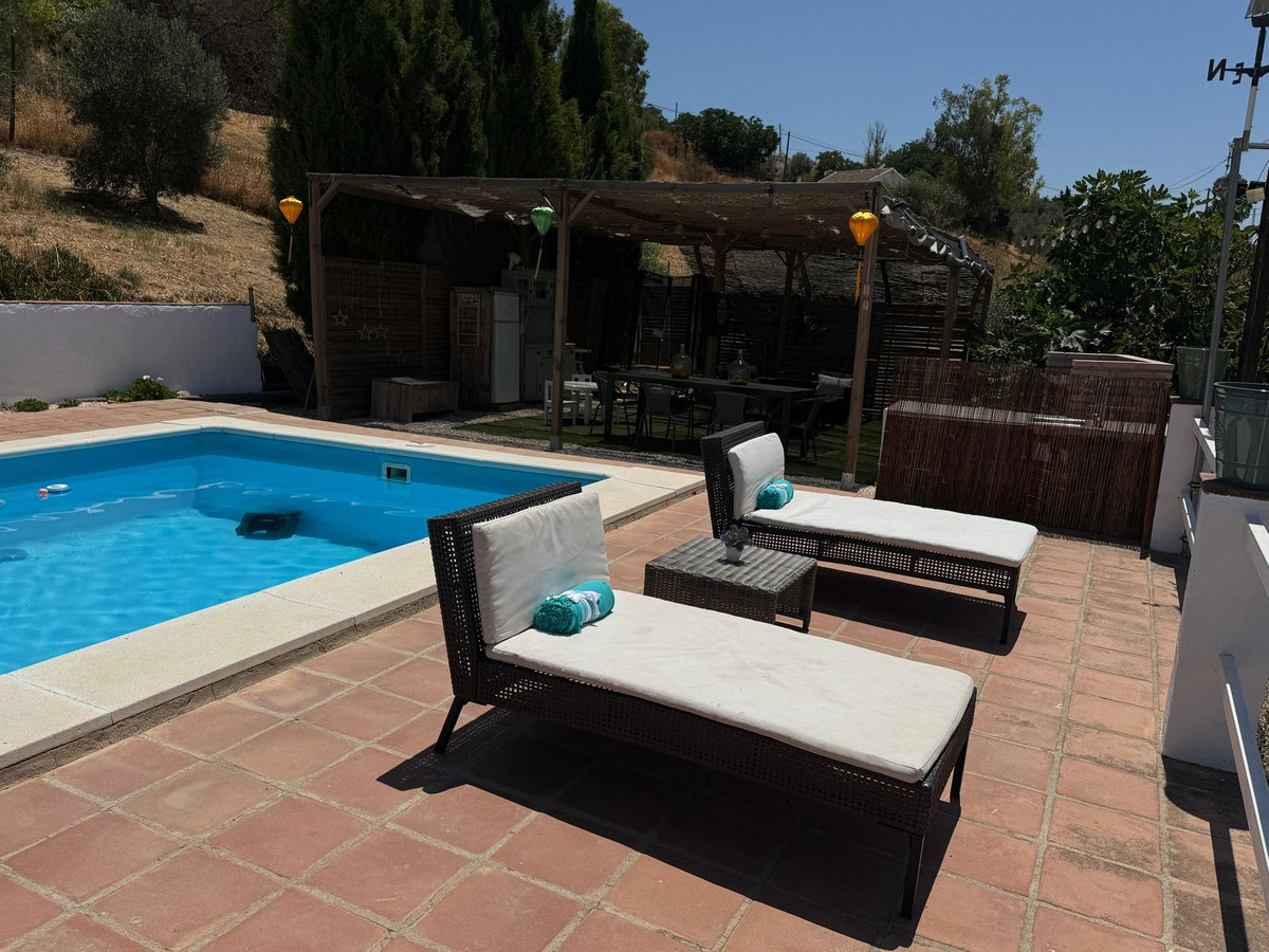 Huis te koop in Villanueva De La Concepcion | 5 slaapkamers H5130973
