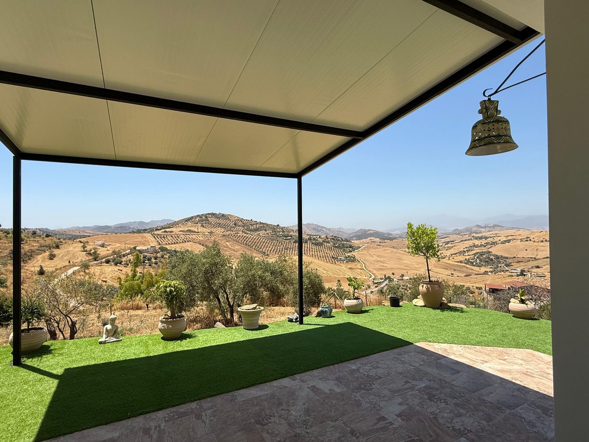 Huis te koop in Villanueva De La Concepcion | 5 slaapkamers H5130973
