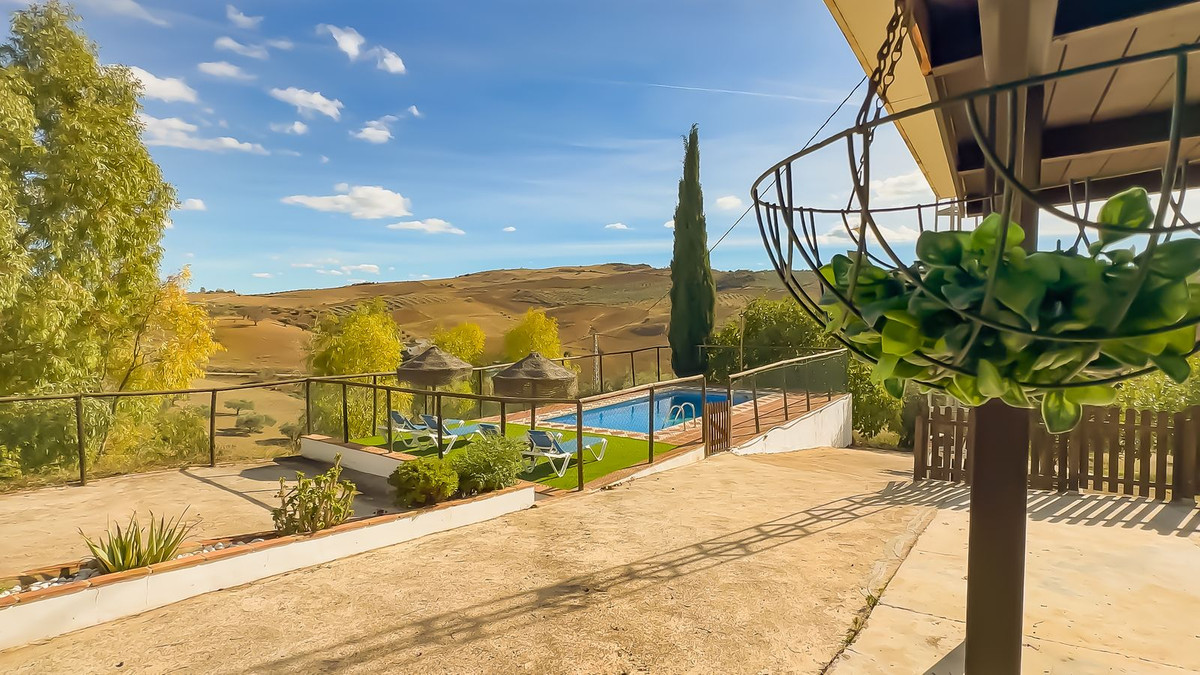 Huis te koop in Villanueva De La Concepcion | 2 slaapkamers H5236552