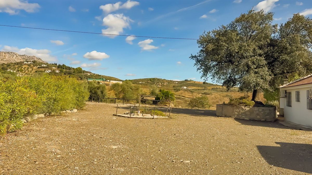 Huis te koop in Villanueva De La Concepcion | 2 slaapkamers H5236552