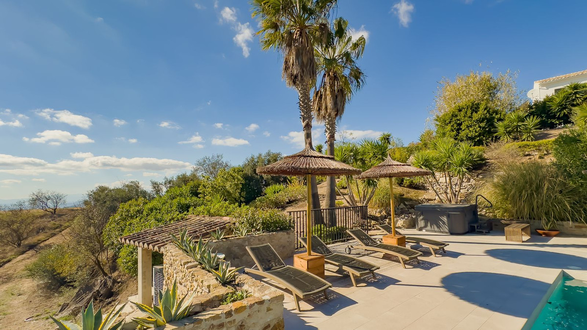 Huis te koop in Villanueva De La Concepcion | 13 slaapkamers H5236564