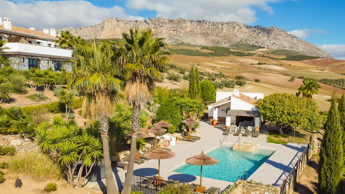 Huis te koop in Villanueva De La Concepcion | 13 slaapkamers H5236564