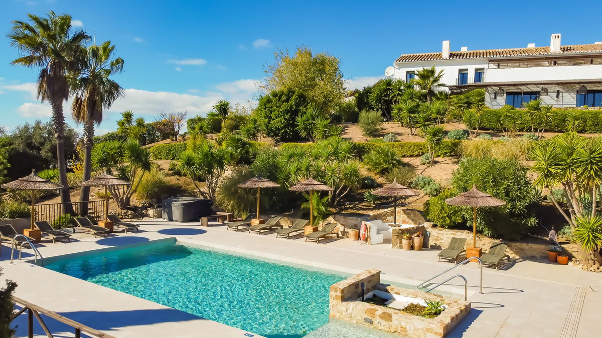 Huis te koop in Villanueva De La Concepcion | 13 slaapkamers H5236564