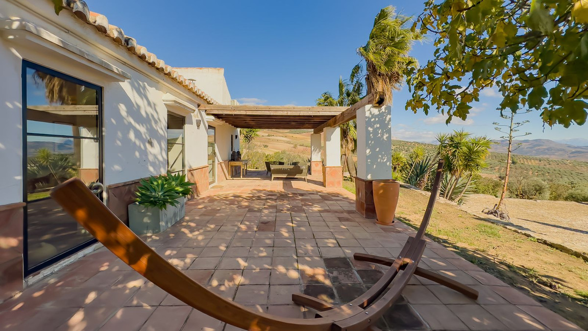 Huis te koop in Villanueva De La Concepcion | 13 slaapkamers H5236564