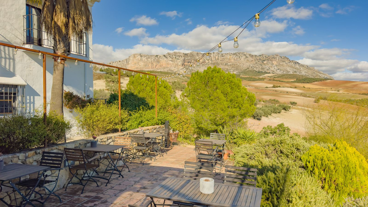 Huis te koop in Villanueva De La Concepcion | 13 slaapkamers H5236564