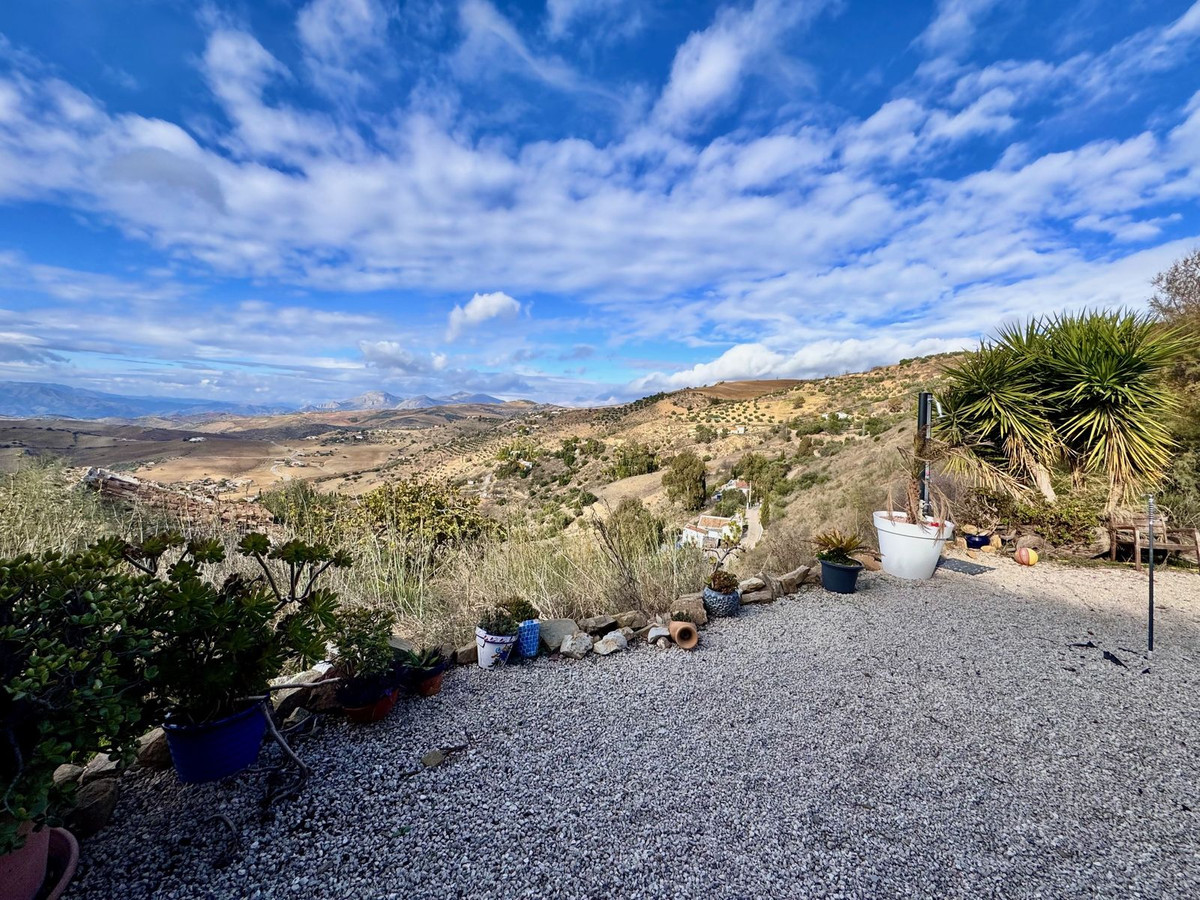 Huis te koop in Villanueva De La Concepcion | 6 slaapkamers H5252404