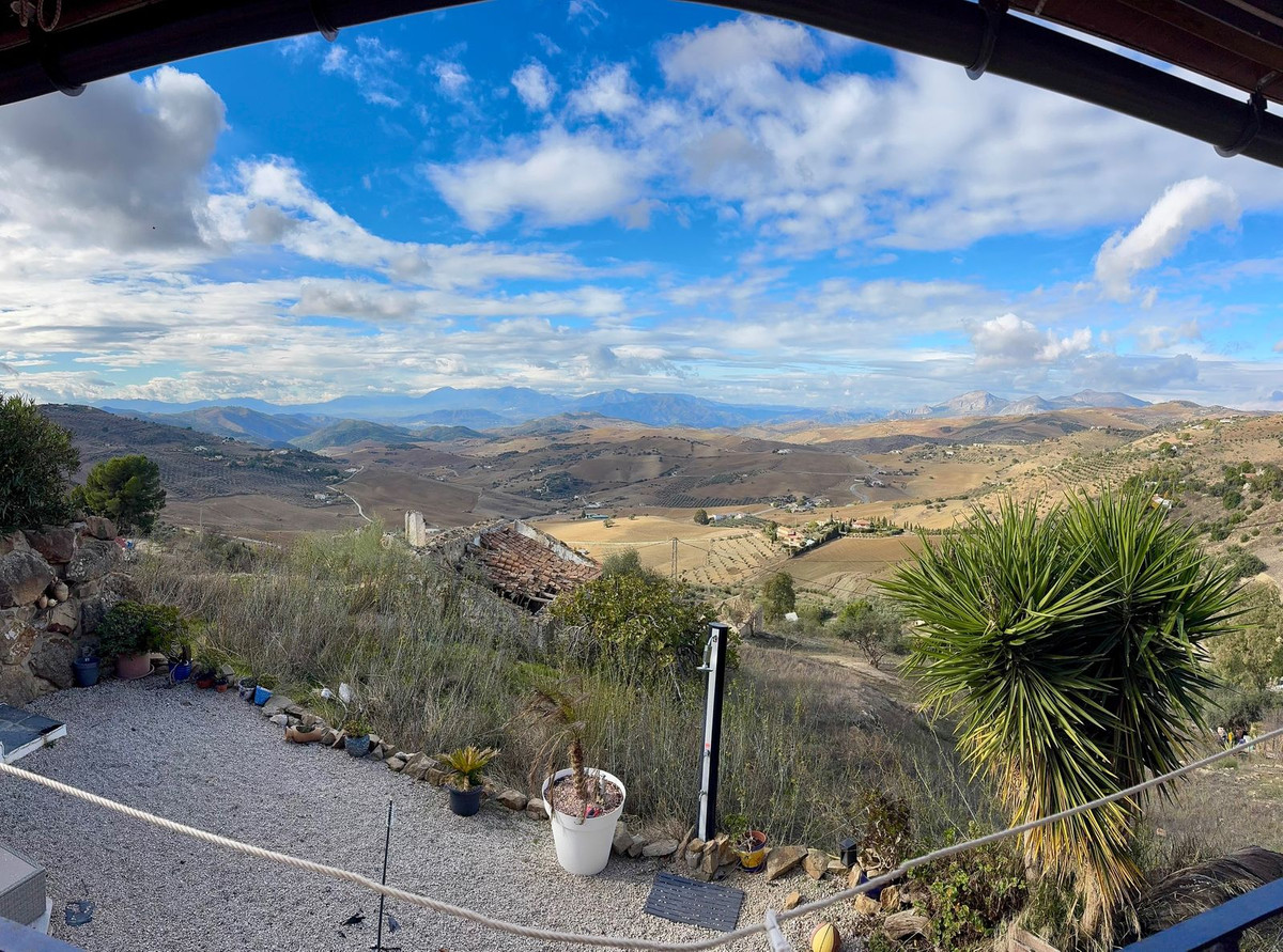 Huis te koop in Villanueva De La Concepcion | 6 slaapkamers H5252404