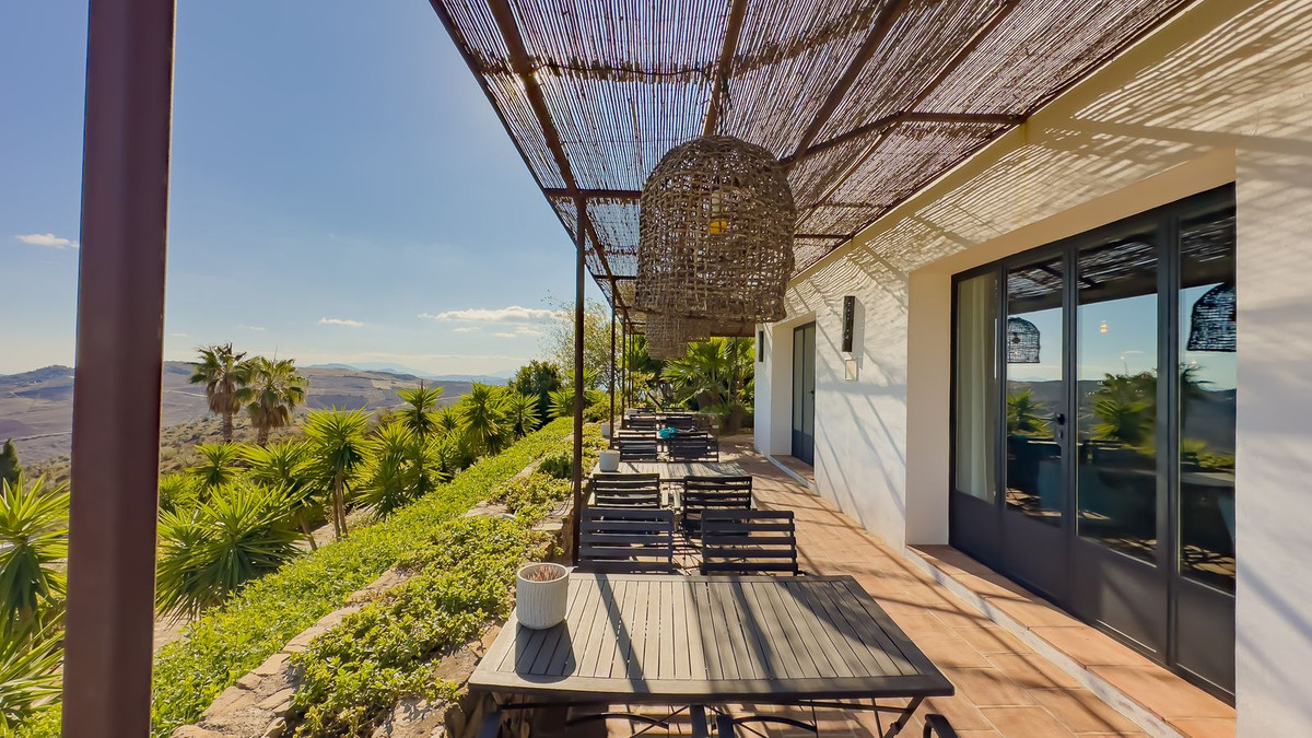 Property main view 33