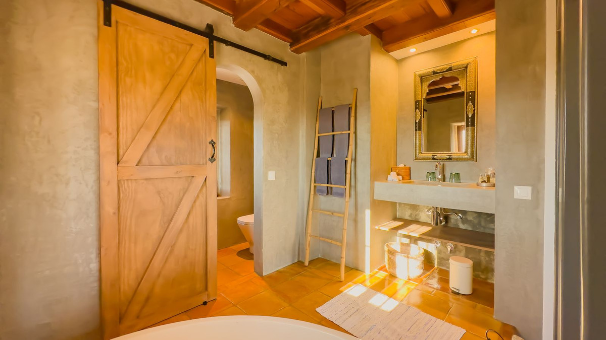 Property main view 52