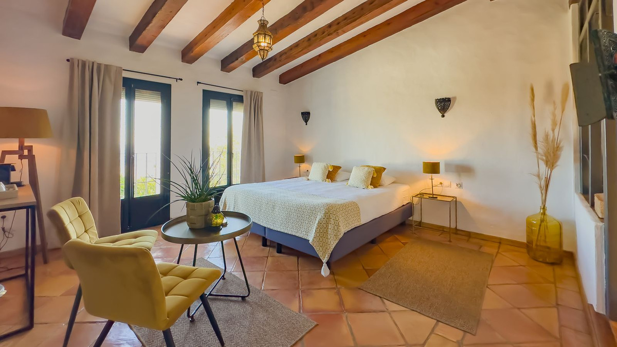 Property main view 81