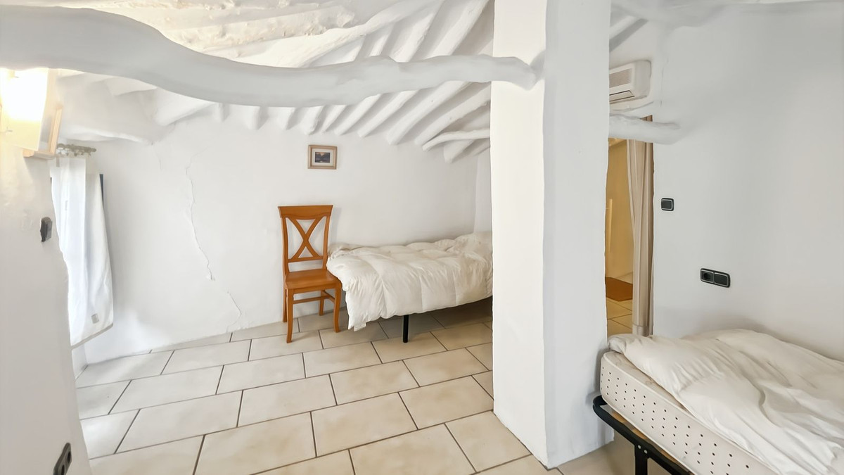 Property main view 14