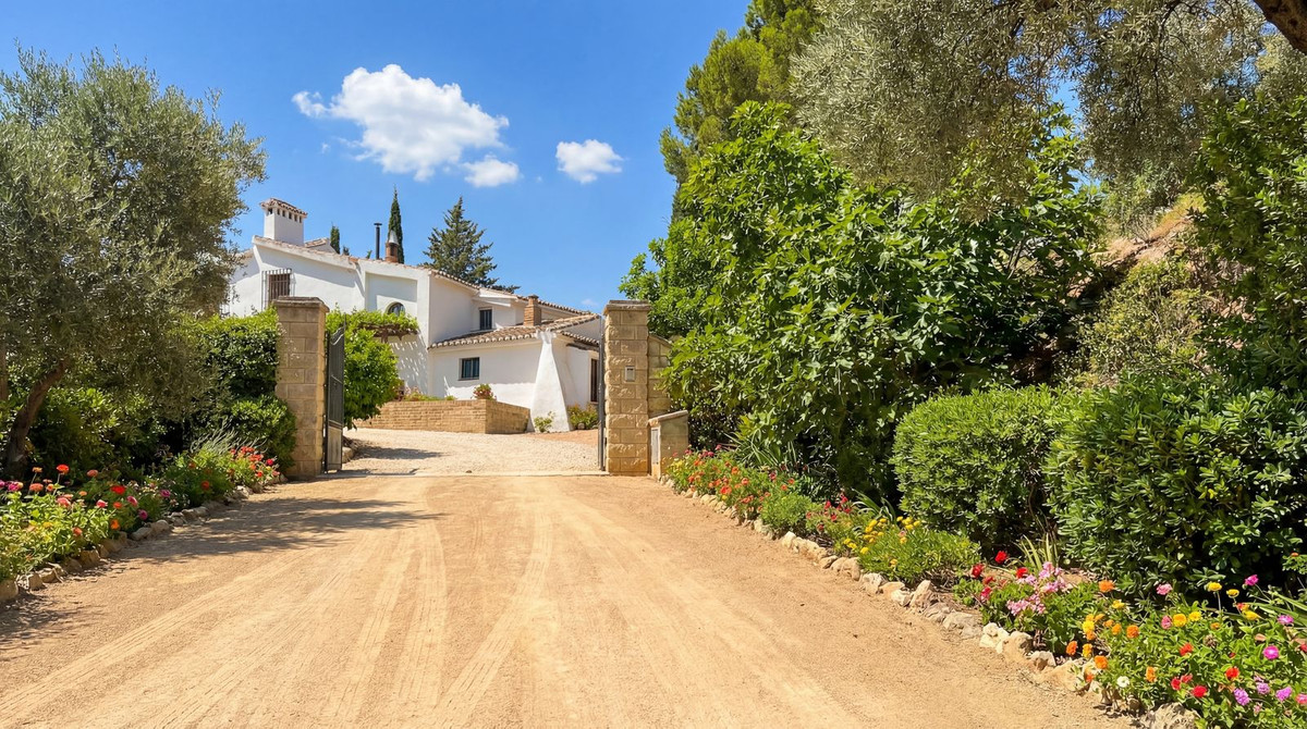 Huis te koop in Villanueva del Rosario | 6 slaapkamers H5357308