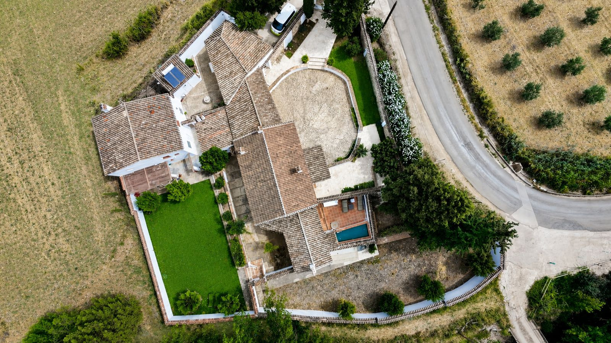 Huis te koop in Villanueva del Rosario | 5 slaapkamers H5461924