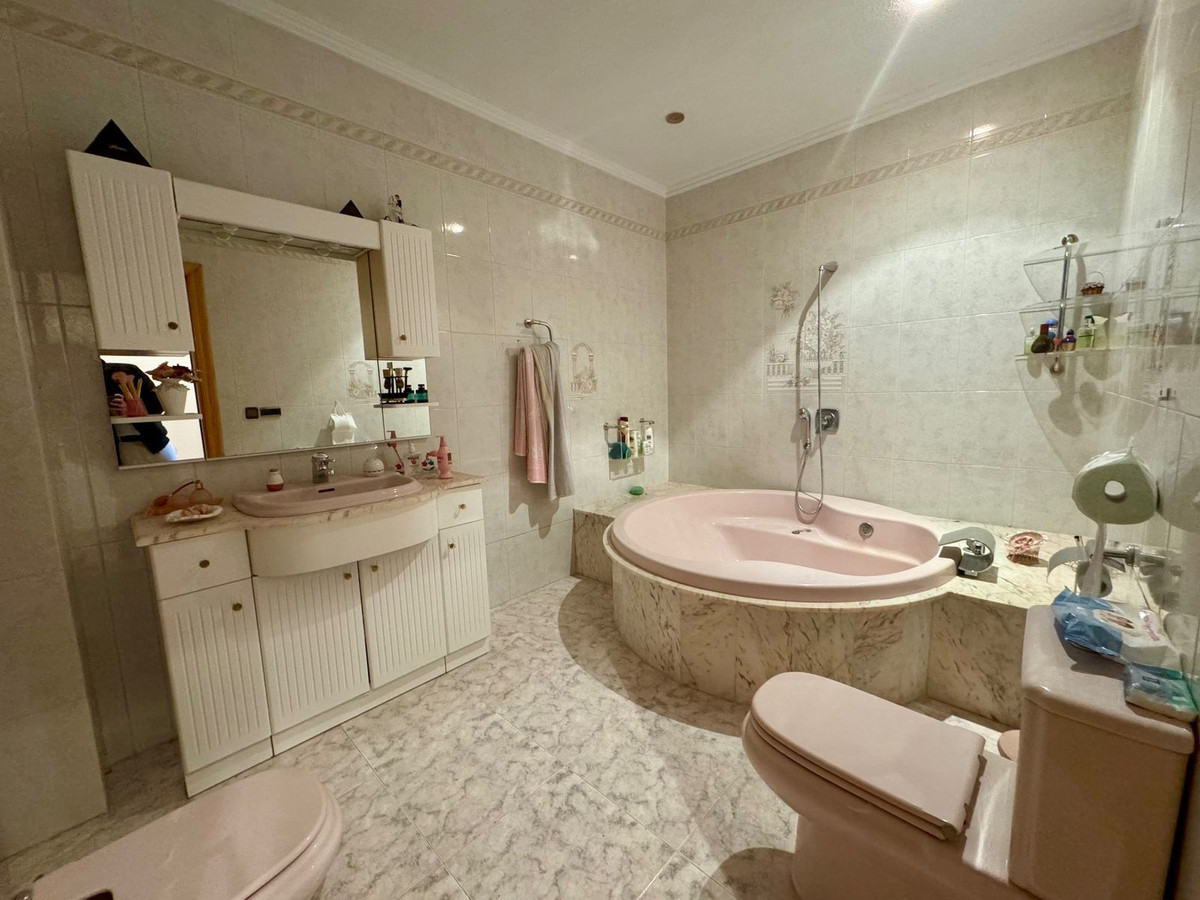 Vrijstaande Villa in Villanueva del Trabuco-31