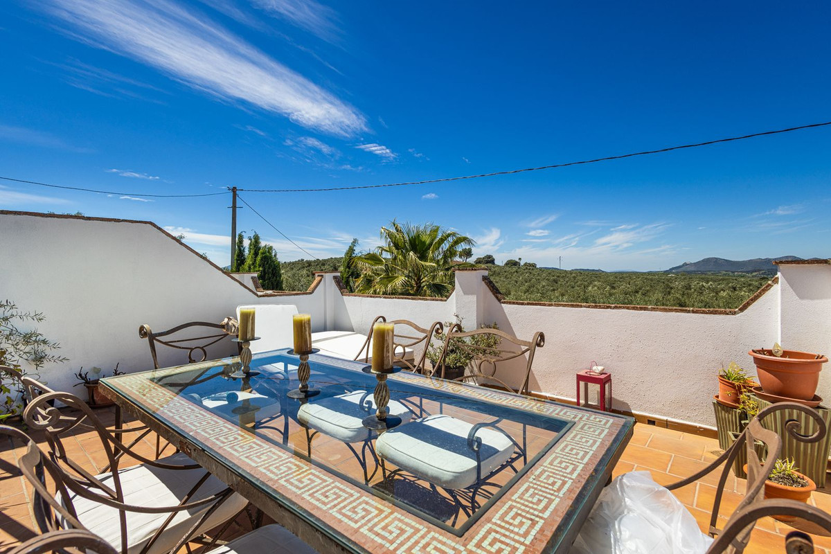 Property main view 40