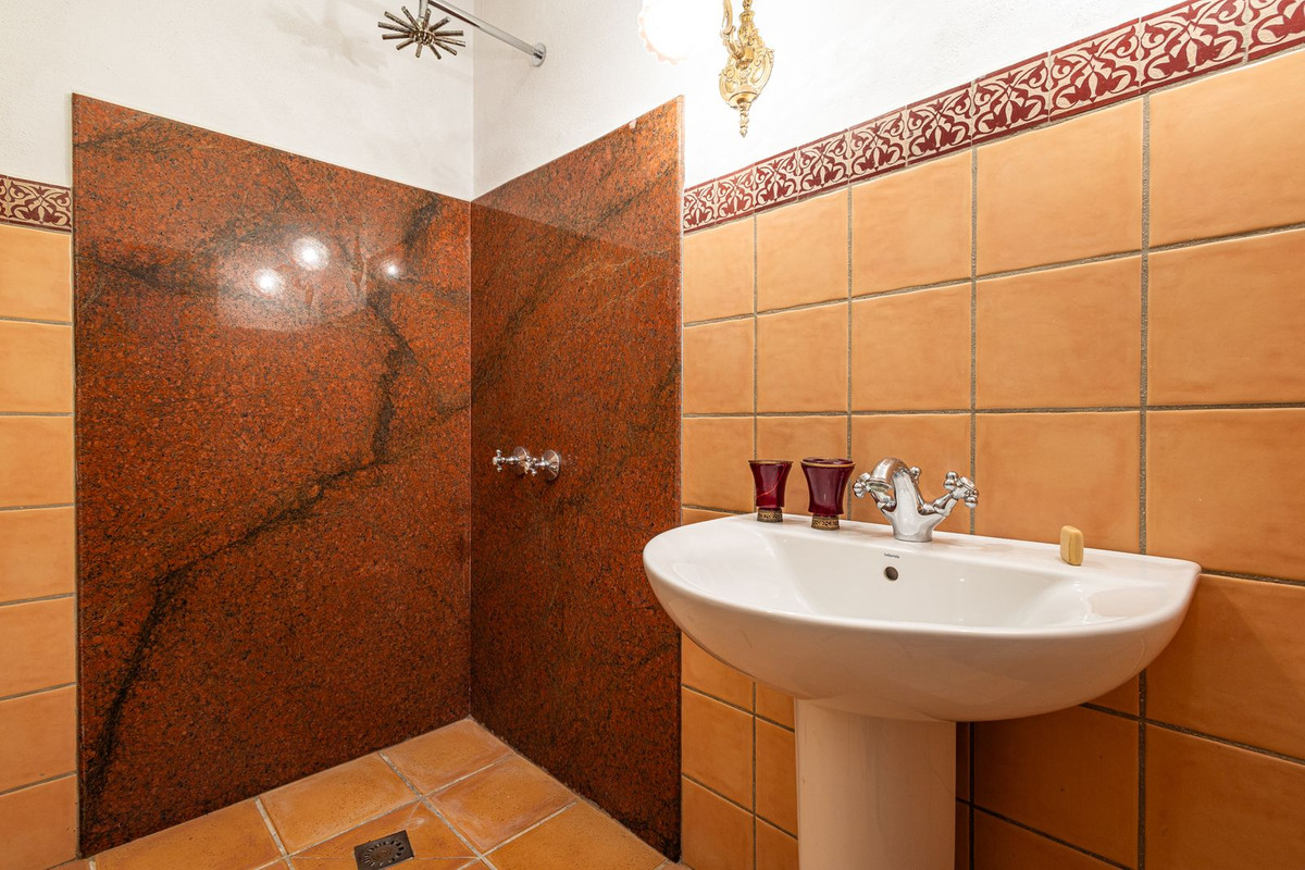 Property main view 46