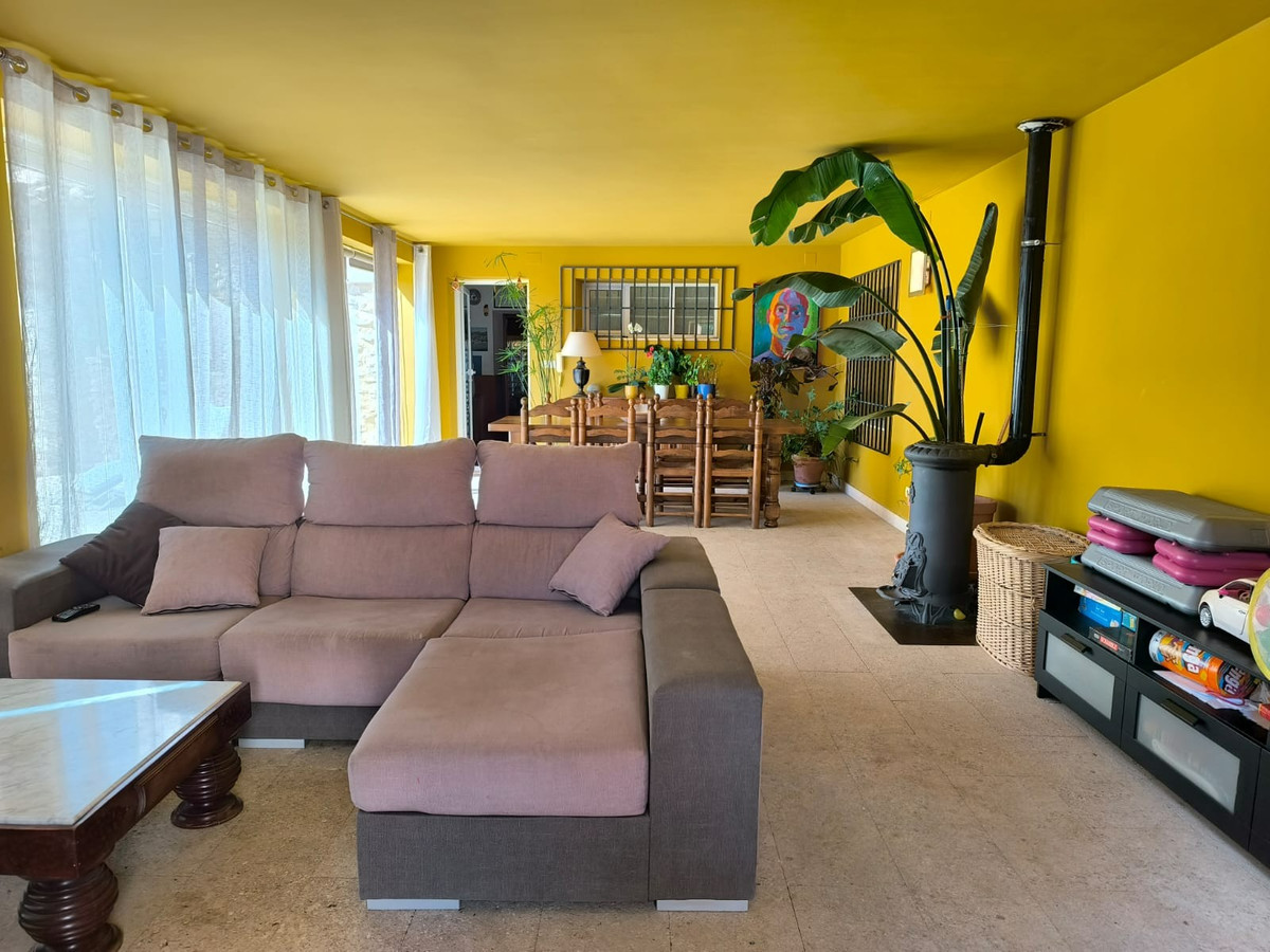 Finca - Cortijo te koop in Villena | 4 slaapkamers H5332756