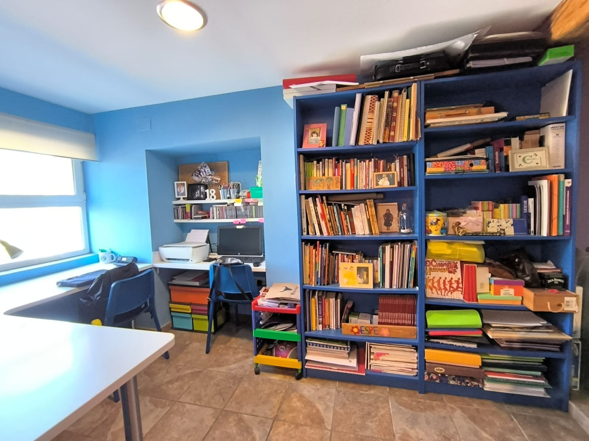 Finca - Cortijo te koop in Villena | 4 slaapkamers H5332756