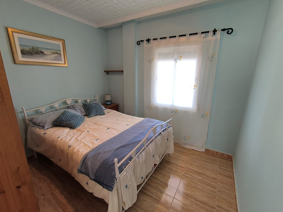 Huis te koop in Villena | 4 slaapkamers H5407726