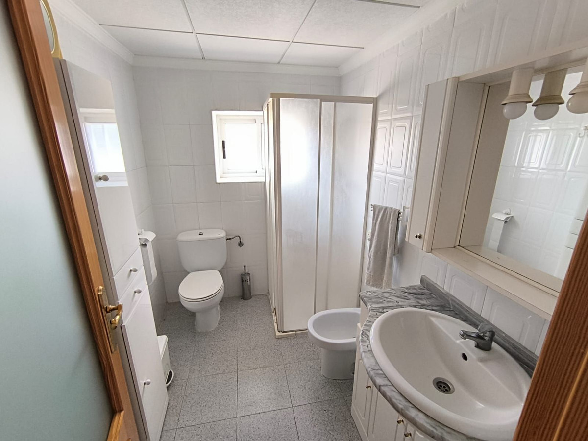 Finca - Cortijo te koop in Villena | 7 slaapkamers H5517145