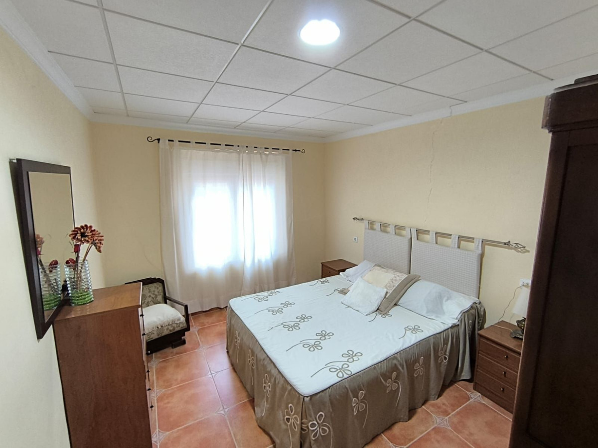 Finca - Cortijo te koop in Villena | 7 slaapkamers H5517145