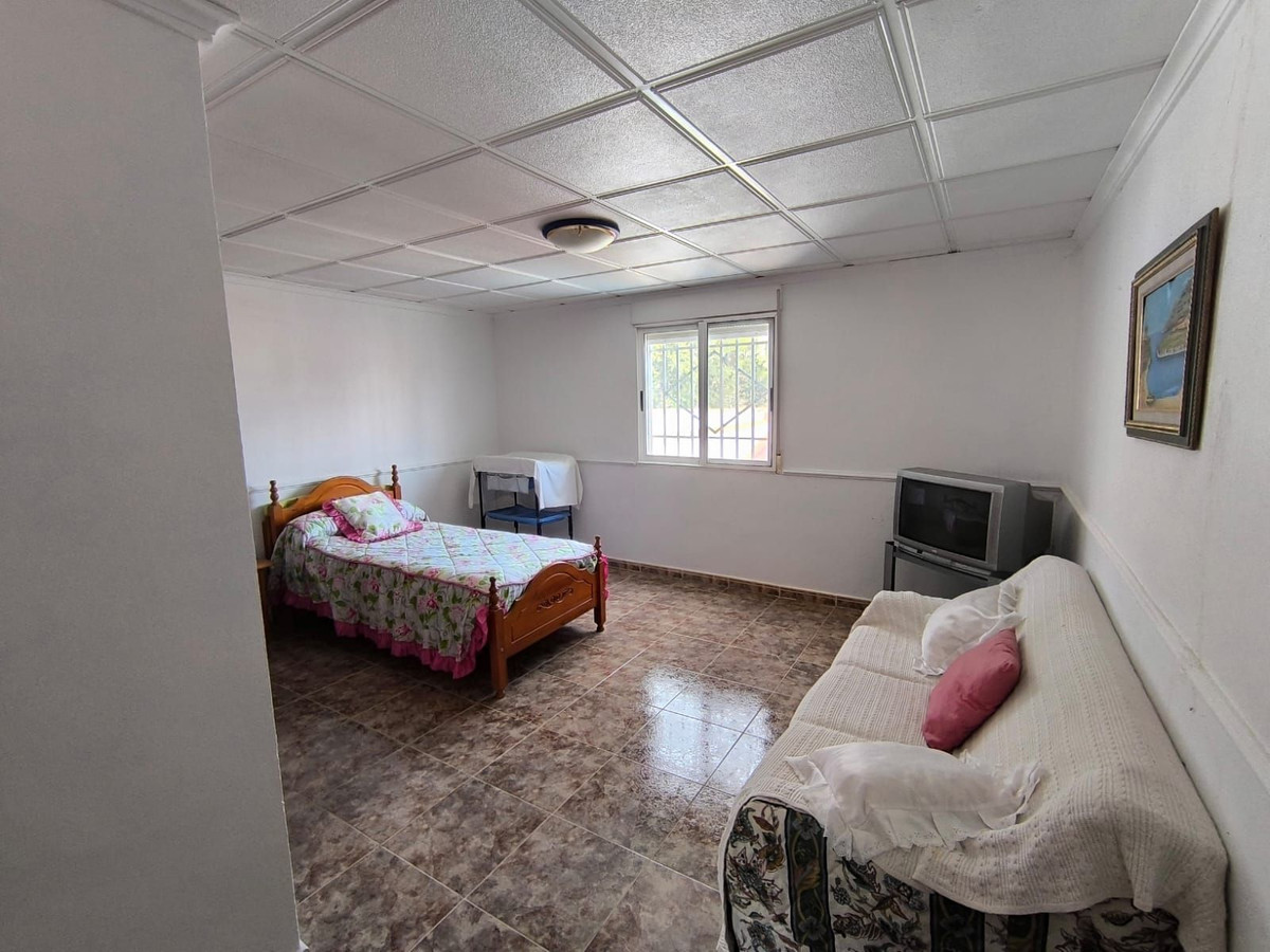 Finca - Cortijo te koop in Villena | 7 slaapkamers H5517145