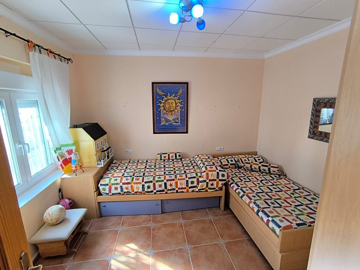 Finca - Cortijo te koop in Villena | 7 slaapkamers H5517145