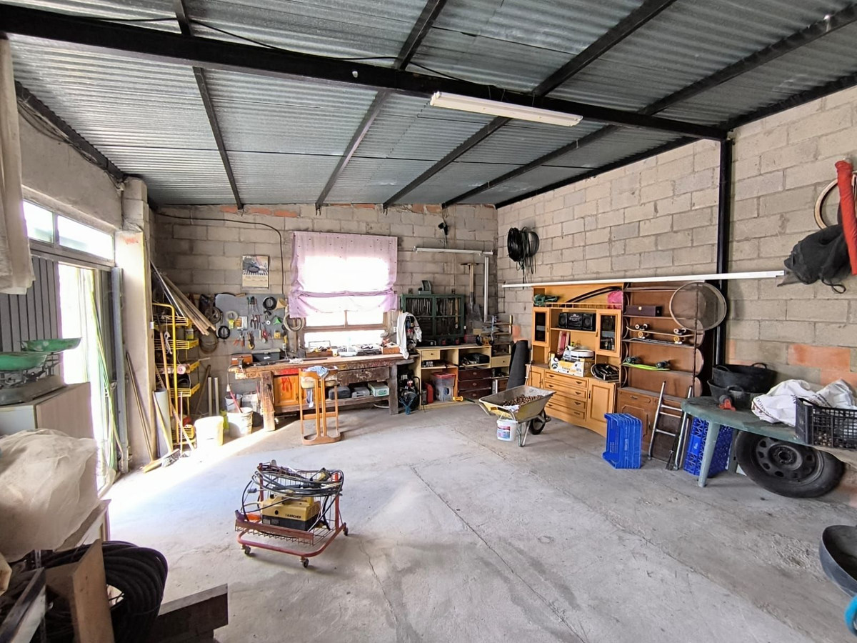 Finca - Cortijo te koop in Villena | 7 slaapkamers H5517145