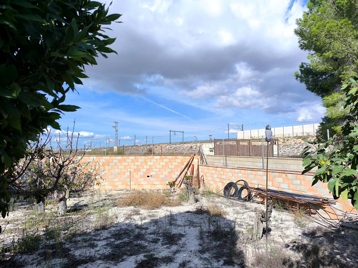 Finca - Cortijo te koop in Villena | 7 slaapkamers H5517145